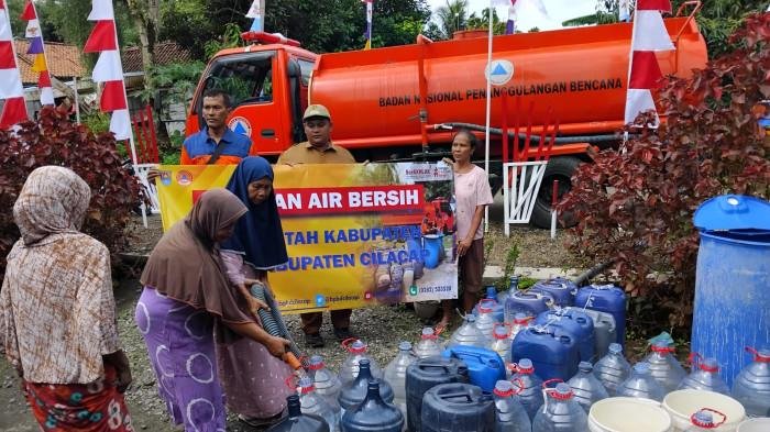 Kemarau mulai terasa, BPBD siapkan skema dropping air bersih
